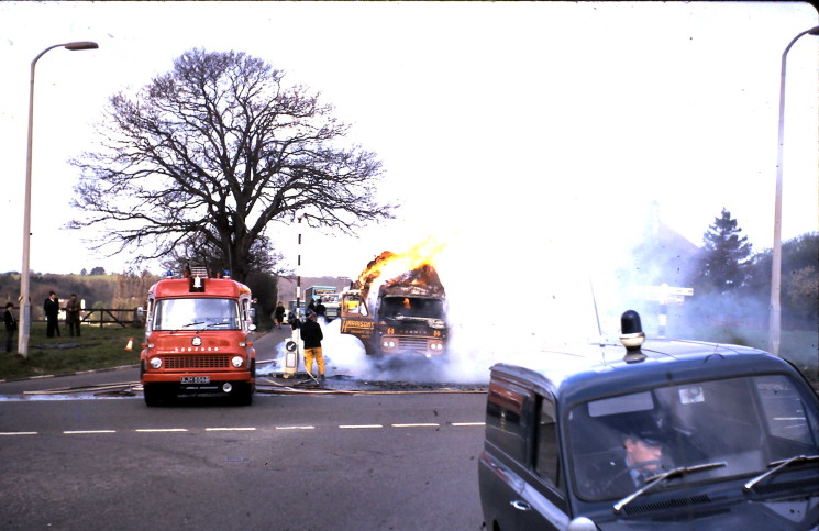 Amwell Crossroads lorry fire