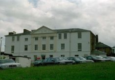 'Windows tapped ' say hospital patients