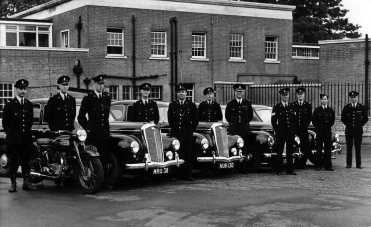 Wolseley 6/80 cars at Watford Central, circa 1952.