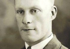 Melbourn, Robert William, 21, Police Constable, St. Albans City Police.