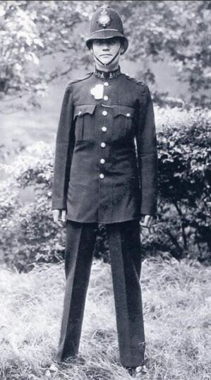 PC 130 Albert Henderson Phillips | Peter Boylan 