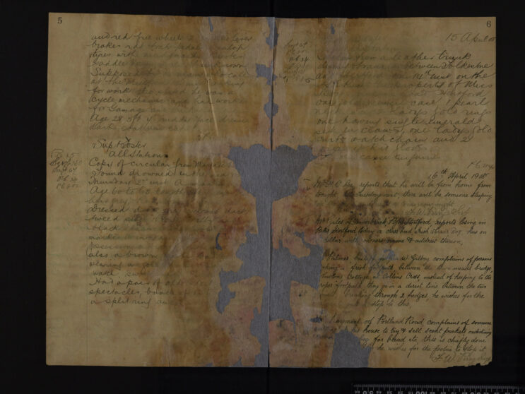 Pages 005-006