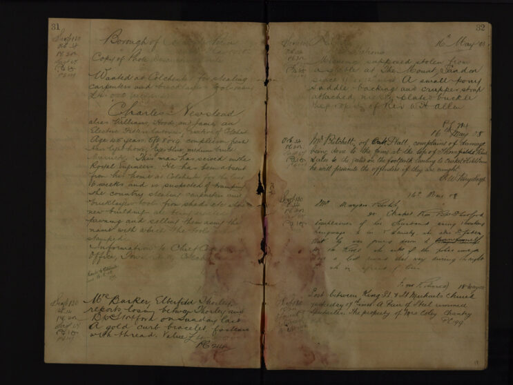 Pages 031-032