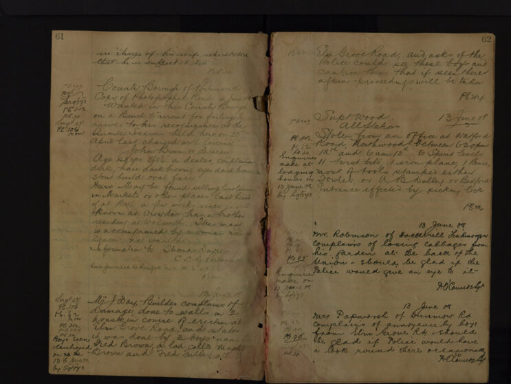 Pages 061-062