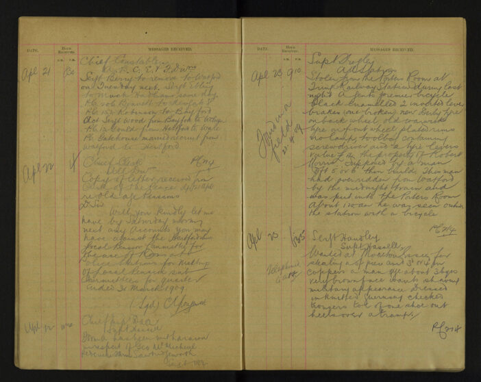 Pages 054-055