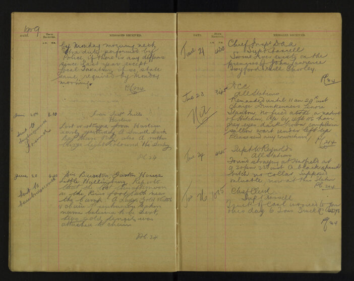 Pages 098-099