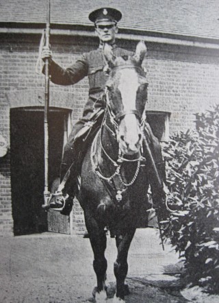 Hertfordshire's Mounted Section