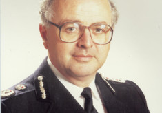 Skitt, Baden Henry. 1990 - 1994